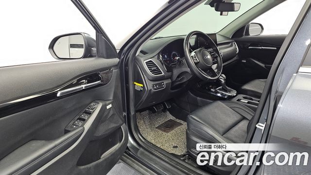 Kia Seltos Gasoline 1.6 Turbo 4WD Noblesse 2020 — фото 10