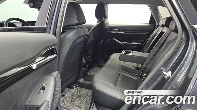 Kia Seltos Gasoline 1.6 Turbo 4WD Noblesse 2020 — фото 12