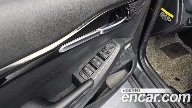 Kia Seltos Gasoline 1.6 Turbo 4WD Noblesse 2020 — фото 13