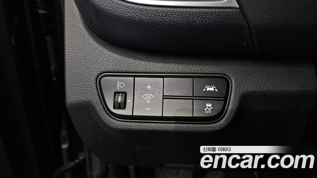 Kia Seltos Gasoline 1.6 Turbo 4WD Noblesse 2020 — фото 14