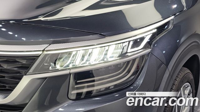 Kia Seltos Gasoline 1.6 Turbo 4WD Noblesse 2020 — фото 22