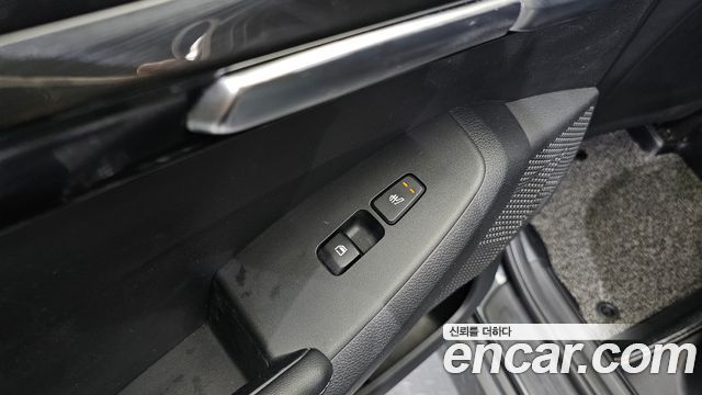 Kia Seltos Gasoline 1.6 Turbo 4WD Noblesse 2020 — фото 28
