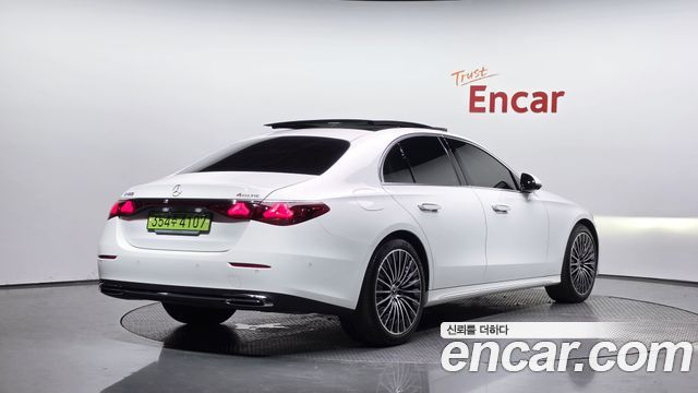 Mercedes-Benz E-Class (W214) E450 4MATIC Exclusive 2025 — фото 2
