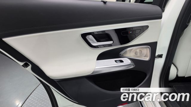 Mercedes-Benz E-Class (W214) E450 4MATIC Exclusive 2025 — фото 31