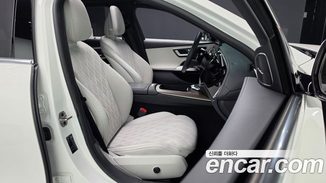 Mercedes-Benz E-Class (W214) E450 4MATIC Exclusive 2025 — фото 32
