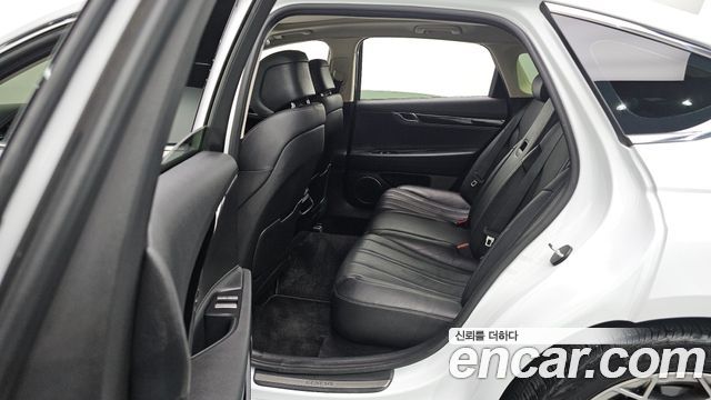 Genesis G80 (RG3) Gasoline 2.5 Turbo AWD 2022 — фото 19
