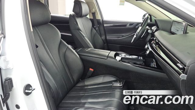 Genesis G80 (RG3) Gasoline 2.5 Turbo AWD 2022 — фото 26