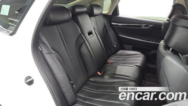 Genesis G80 (RG3) Gasoline 2.5 Turbo AWD 2022 — фото 30