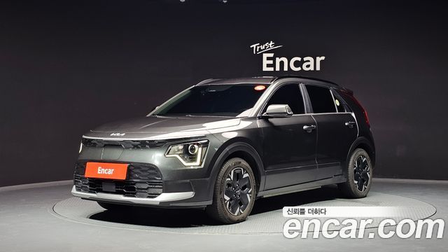 Kia Niro EV Air 2024 — фото 1