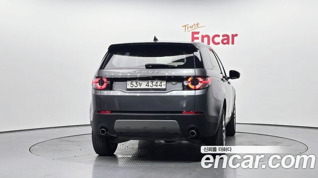 Land Rover Discovery Sport 2.0 TD4 SE 2018 — фото 4