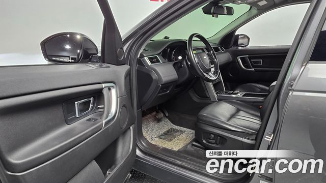 Land Rover Discovery Sport 2.0 TD4 SE 2018 — фото 10