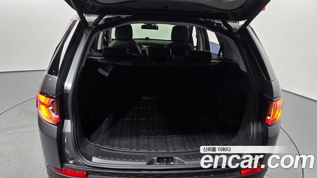 Land Rover Discovery Sport 2.0 TD4 SE 2018 — фото 29