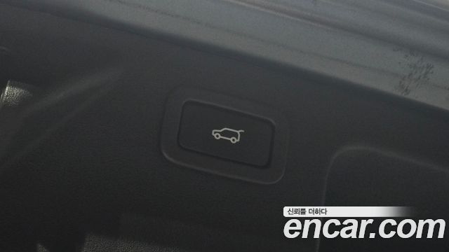 Land Rover Discovery Sport 2.0 TD4 SE 2018 — фото 30