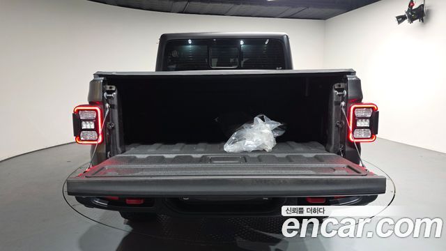 Jeep Gladiator (JT) 3.6 Rubicon 2021 — фото 20