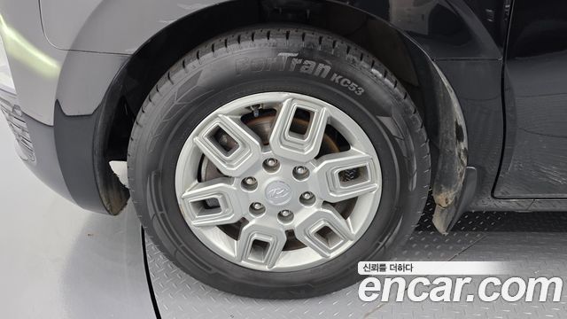 Hyundai Staria Cargo 3-Seater Modern 2024 — фото 5