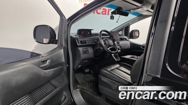 Hyundai Staria Cargo 3-Seater Modern 2024 — фото 10