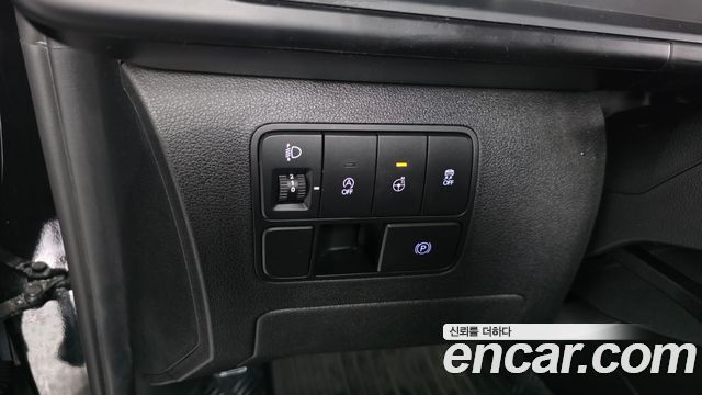 Hyundai Staria Cargo 3-Seater Modern 2024 — фото 18