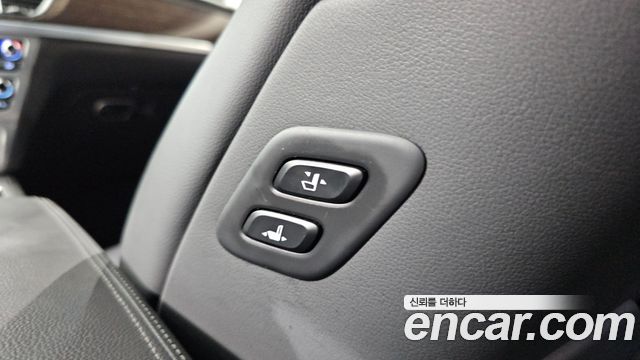 Genesis G80 3.3 GDI AWD Premium Luxury 2018 — фото 20
