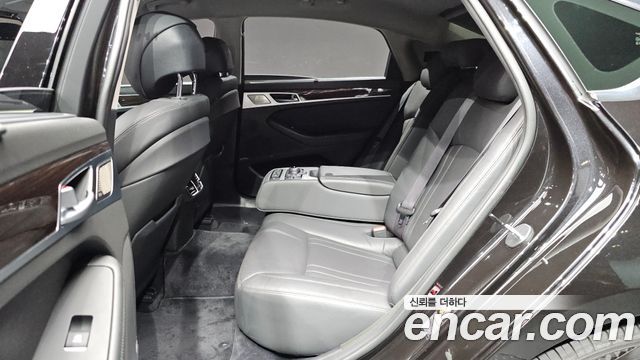 Genesis G80 3.3 GDI AWD Premium Luxury 2018 — фото 26