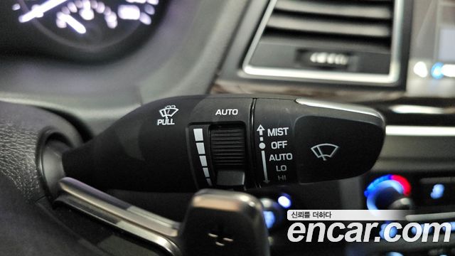 Genesis G80 3.3 GDI AWD Premium Luxury 2018 — фото 30