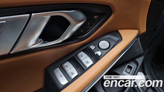 BMW 3 Series (G20) 320i M Sport 2025 — фото 34