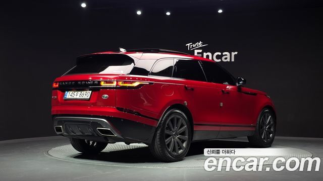 Land Rover Range Rover Velar 3.0 D300 R-Dynamic HSE 2018 — фото 2
