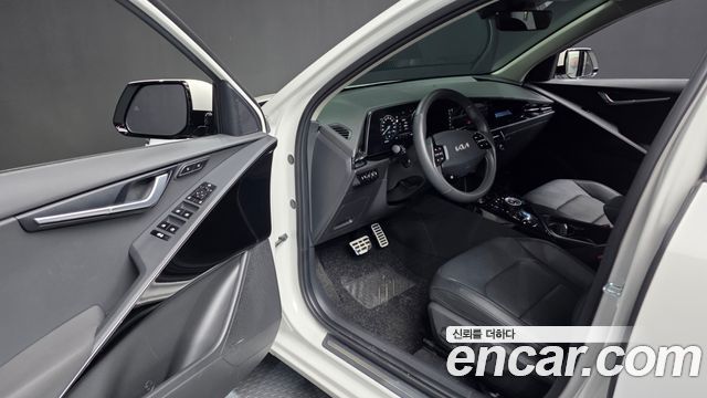 Kia Niro Signature 2025 — фото 10