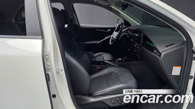 Kia Niro Signature 2025 — фото 11