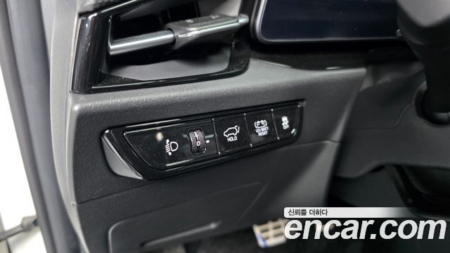 Kia Niro Signature 2025 — фото 28