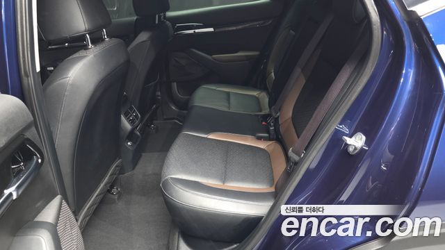 Kia Seltos Gasoline 1.6 Turbo 4WD Signature 2023 — фото 12