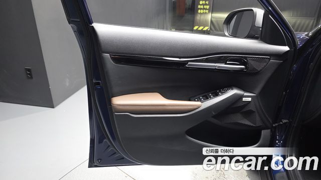 Kia Seltos Gasoline 1.6 Turbo 4WD Signature 2023 — фото 24