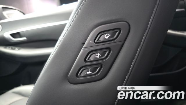 Hyundai Sonata (DN8) 2.0 Premium Family 2020 — фото 28
