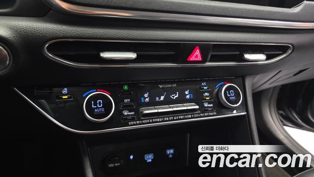 Hyundai Sonata (DN8) 2.0 Premium Family 2020 — фото 29