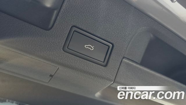 Volkswagen Arteon 2.0 TDI Prestige 2023 — фото 19