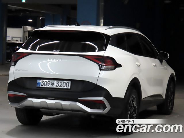 Kia Sportage (V) LPG 2.0 2WD Prestige 2023 — фото 4