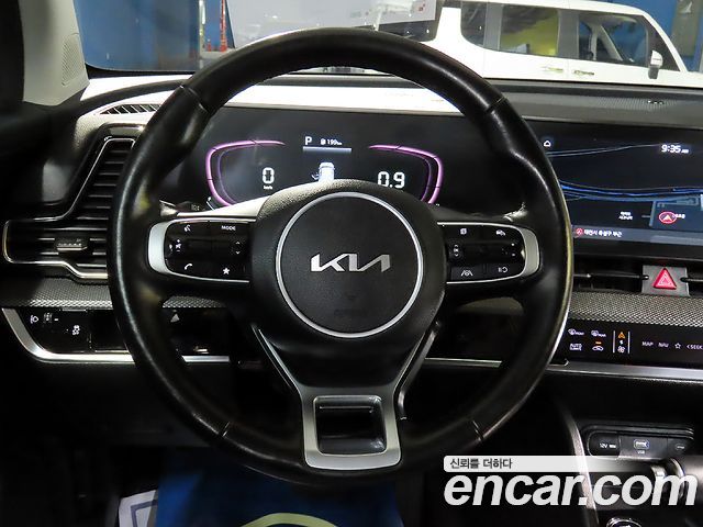 Kia Sportage (V) LPG 2.0 2WD Prestige 2023 — фото 10
