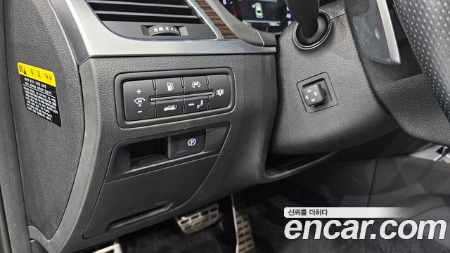 Genesis G80 3.3 GDI AWD Premium Luxury 2018 — фото 38