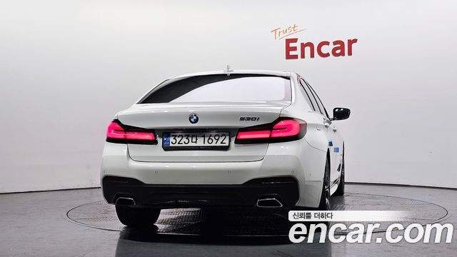 BMW 5 Series (G30) 530i M Sport Package 2022 — фото 4