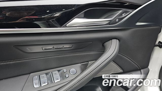 BMW 5 Series (G30) 530i M Sport Package 2022 — фото 29