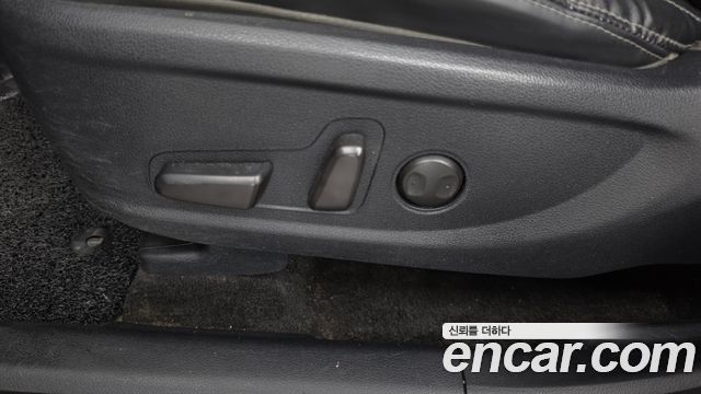 Hyundai Santa Fe (TM) Diesel 2,0 4WD Premium 2020 — фото 37