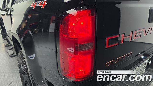 Chevrolet Real New Colorado 3.6 Z71-X Midnight 4WD 2021 — фото 23