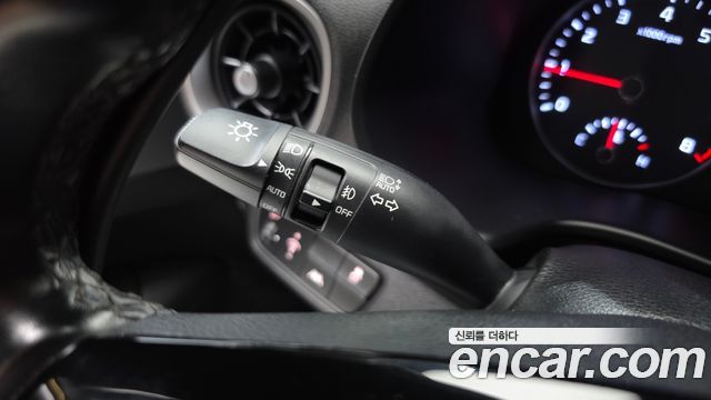Kia K3 Luxury 2020 — фото 15