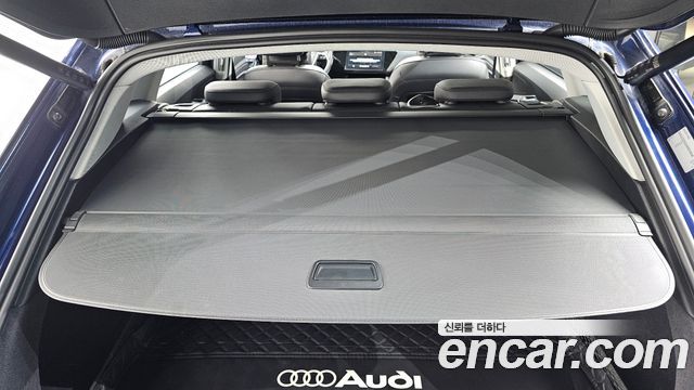 Audi e-tron 50 Quattro 2021 — фото 31