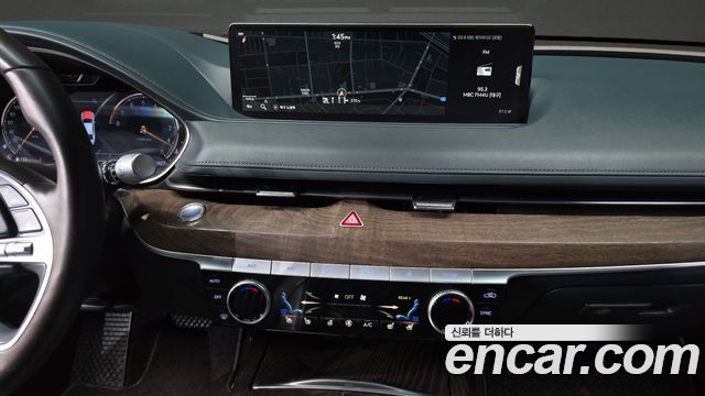 Genesis G80 (RG3) Gasoline 2.5 Turbo AWD 2021 — фото 17