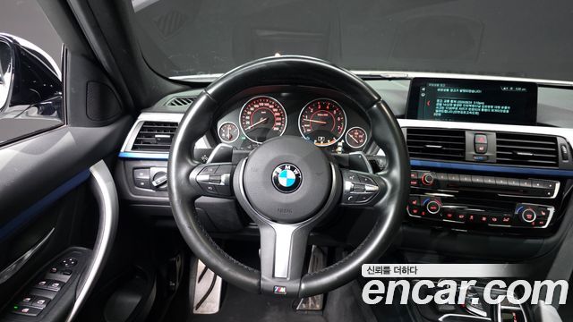 BMW 3 Series (F30) 320i M Sport 2017 — фото 13