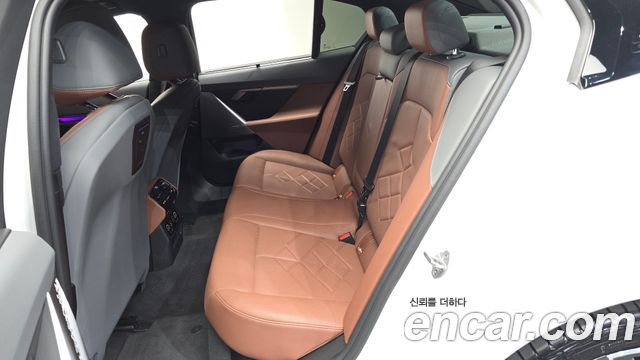 BMW 5 Series (G60) 530e M Sport 2024 — фото 11