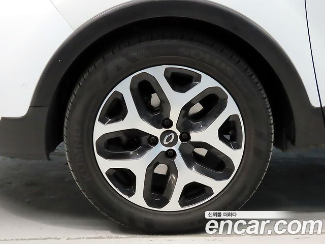 Renault Korea QM3 RE 2019 — фото 24