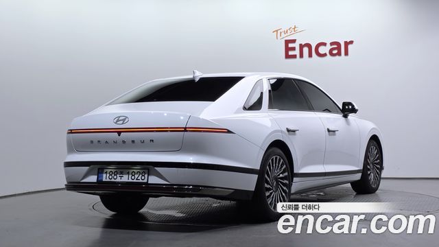 Hyundai Grandeur Hybrid (GN7) Calligraphy 2025 — фото 2