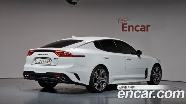 Kia Stinger 3.3 Turbo AWD GT 2020 — фото 2