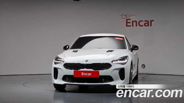 Kia Stinger 3.3 Turbo AWD GT 2020 — фото 3